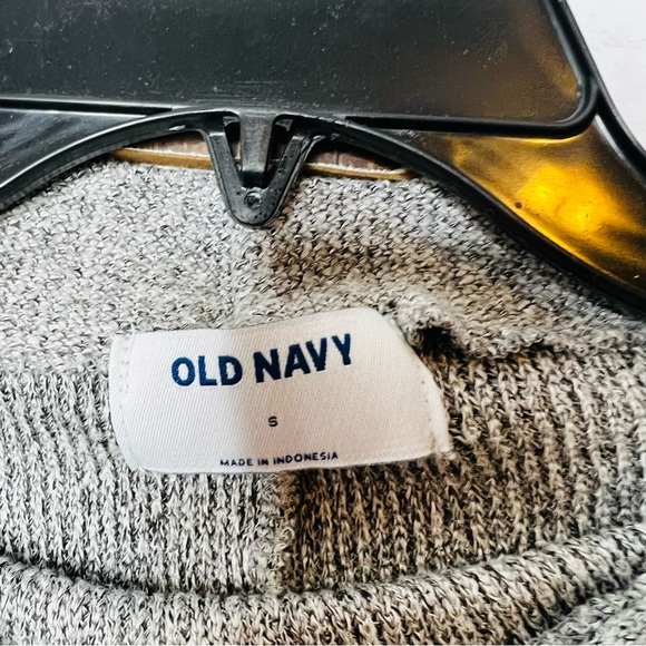 Old navy Mock Neck Gray Sweater - Picture 3 of 3